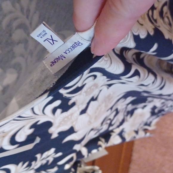 Shirt - Picture 3 of 3